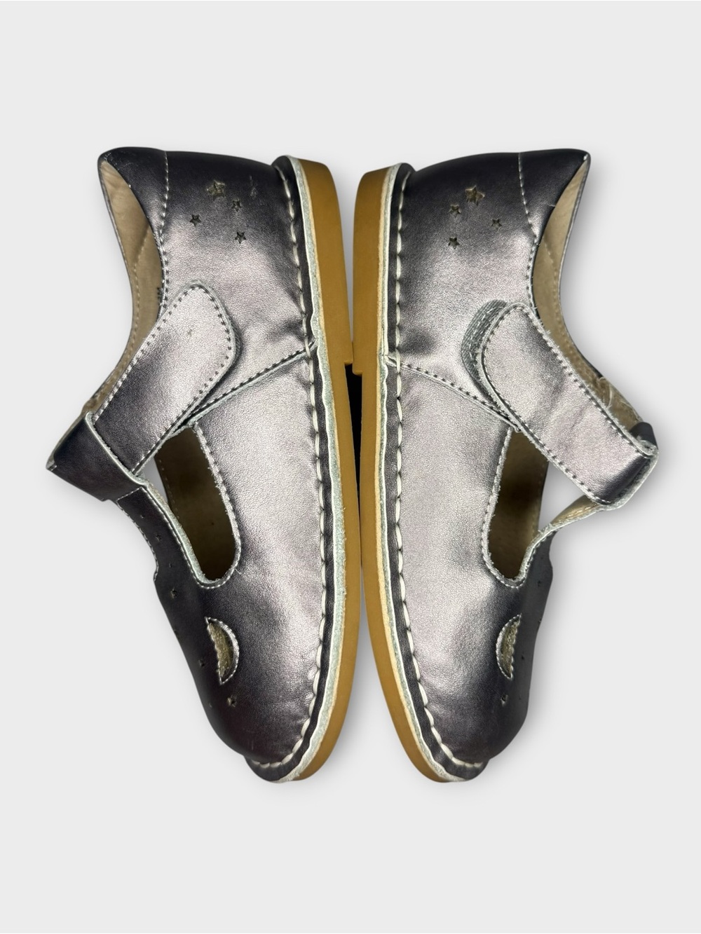 Livie & Luca Mae Pewter Metallic Shimmer Moon & Stars Mary Jane Shoes - Picture 6 of 9